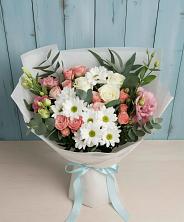 Букет цветов из:  Розы, Лизиантусы и Хризантемы в Булатниково