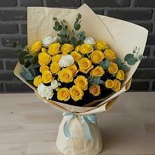 Букет цветов из:  Розы в Булатниково