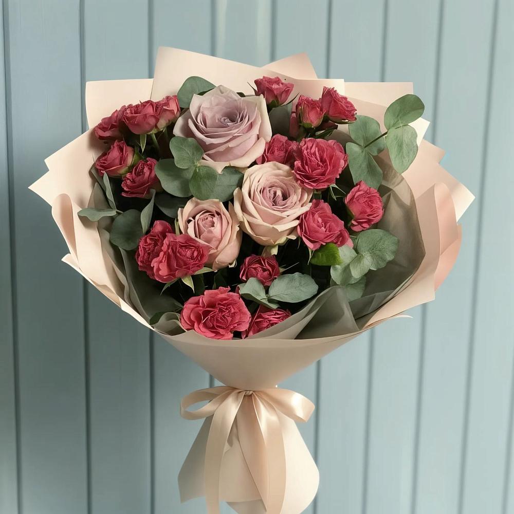 Букет цветов из: Гвоздики и Розы в Булатниково