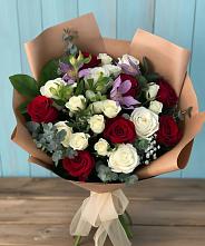 Букет цветов из:  Розы и Альстромерии в Булатниково