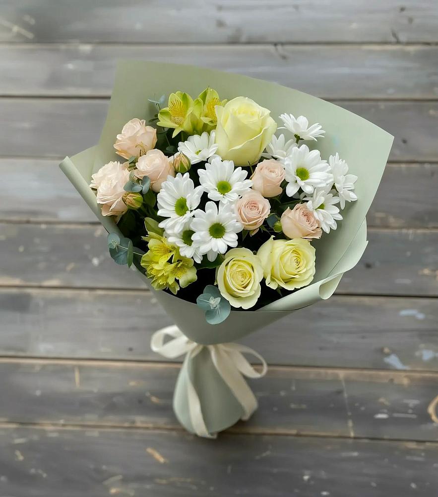 Букет цветов из: Альстромерии, Розы и Хризантемы в Булатниково