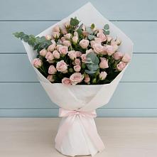 Букет цветов из:  Розы в Булатниково